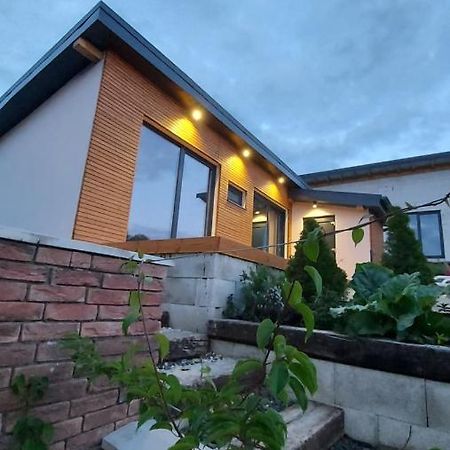 Apartman Cassovia Holcikovce Zewnętrze zdjęcie